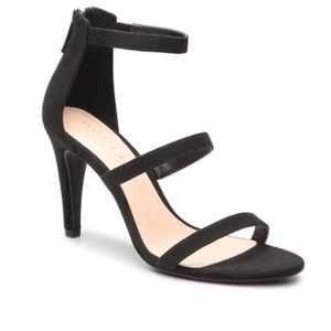 Kelly & Katie Cleo Heels in Black size 9